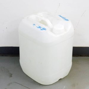 Grinding and polishing fluid